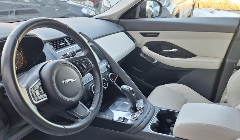Jaguar E-Pace full