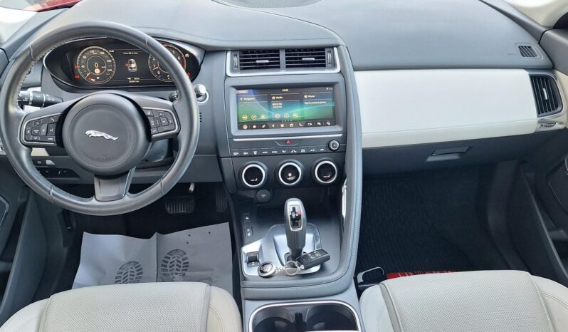 Jaguar E-Pace full