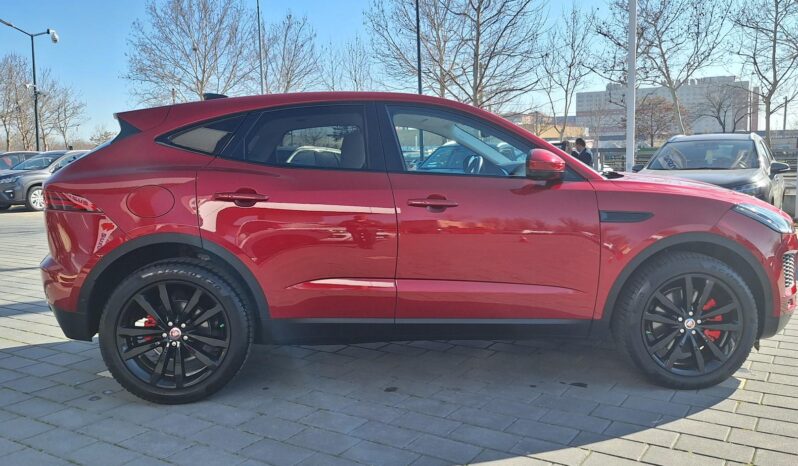 Jaguar E-Pace full