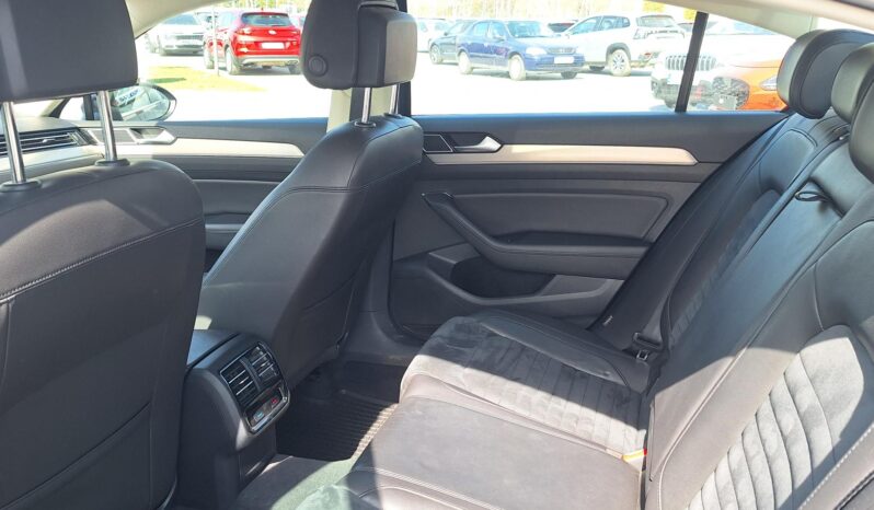 Volkswagen Passat 4×4 full