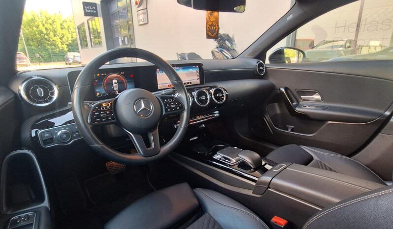 Mercedes-Benz A 180 full