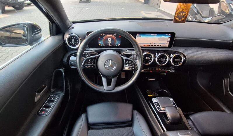 Mercedes-Benz A 180 full