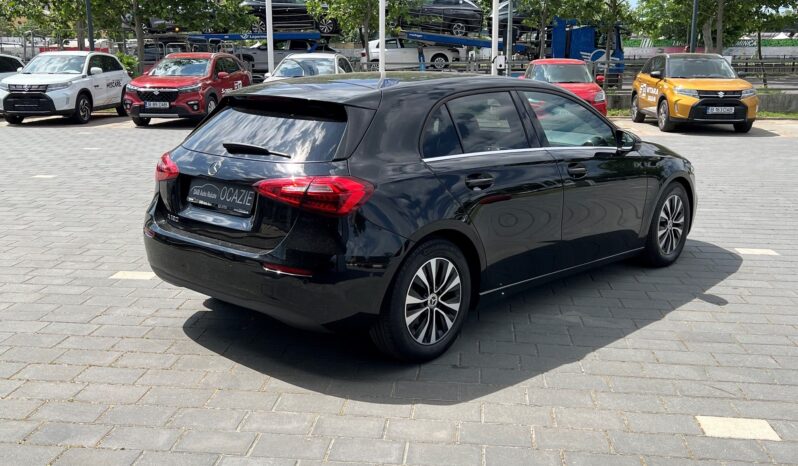 Mercedes-Benz A 180 full