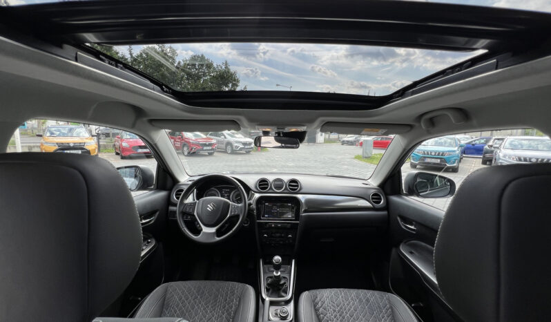Suzuki Vitara full